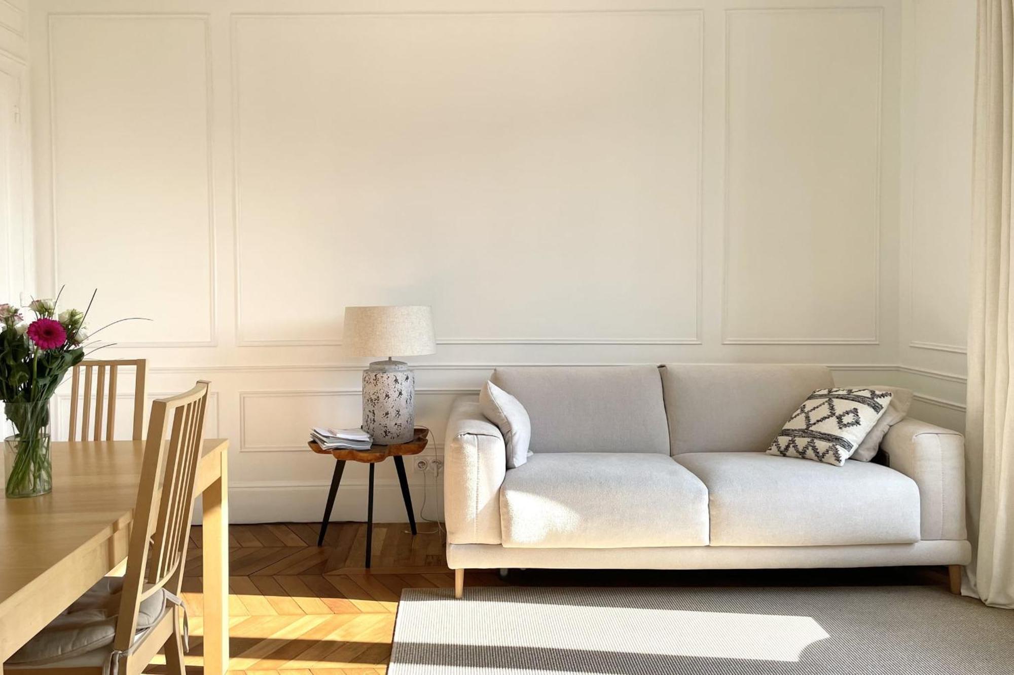 Appartement Parisian Flat Close Eiffel Tower Parijs